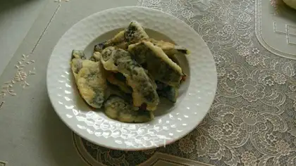 Fried lentils