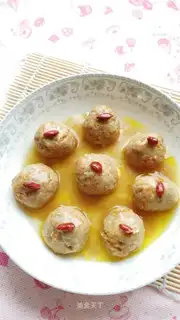 Fresh carrot meatballs