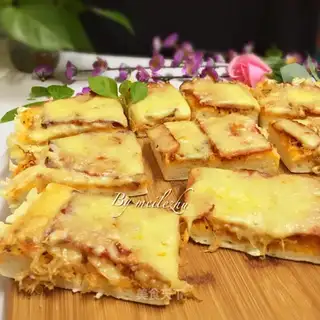 Pizza bread