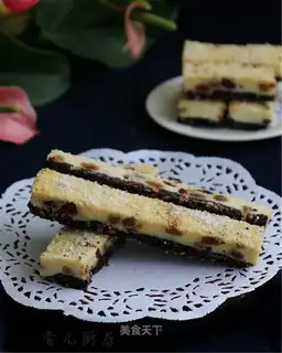 Coconut cheese bars