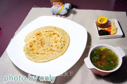 Onion cakes made from dumplings