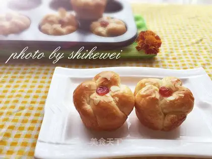 A little flower, a soybread