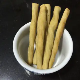 Banana tooth grinder