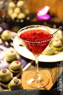 Pomegranate tequila cocktail