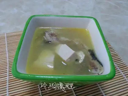 Yellowfish tofu soup