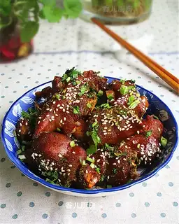Fried pig hoof