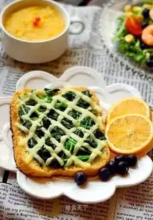 Spinach cheese sesame toast