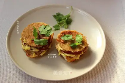 Five-storey pancakes
