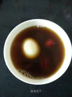 Red-tree eggs, red sugar