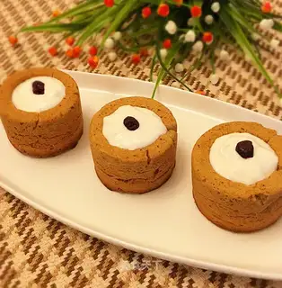 Cookie yogurt