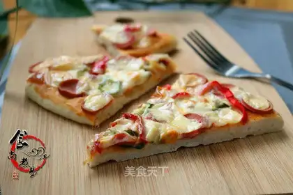 Autumn sausage Pizza