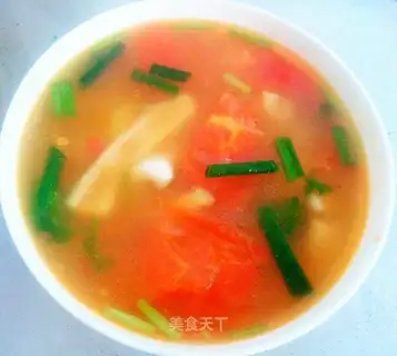 Tomato squid soup