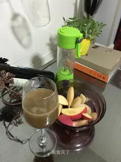 Apple sieve honey juice