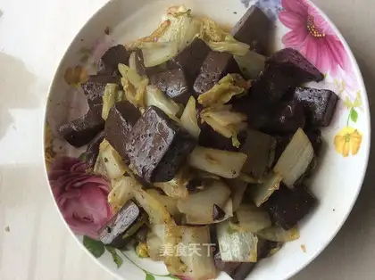 The cabbage makes pork blood