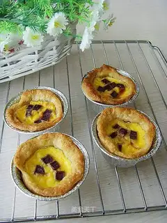 Purple potato egg tarts