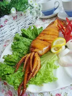 Garlic barbecue squid
