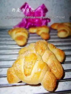 Danish croissants