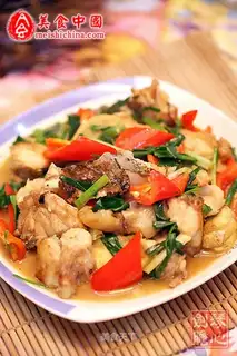 Braised grouper chicken with ginger and onion