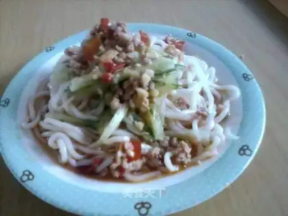 Garlic fried noodles