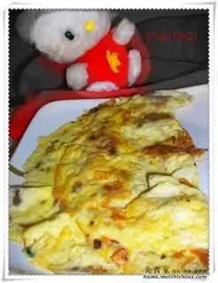Fried eggs with scallops and dried shrimps