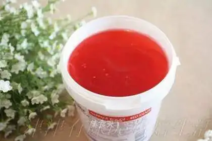 Self-made decorative fruit paste