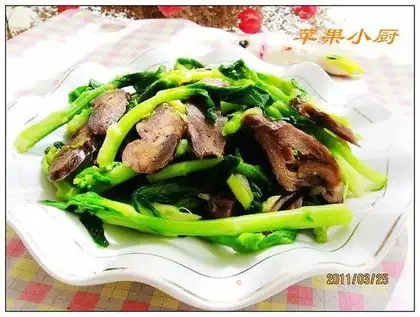 Sausage stir-fried moss