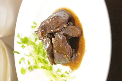 Stewed beef tongue in red wine