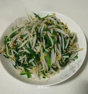 Green bean sprouts