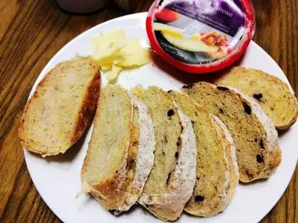 All wheat blueberry lemon bread