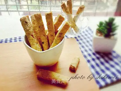 Seaweed pine crackers