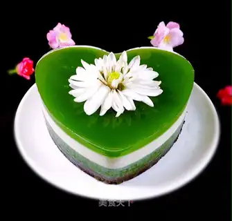 Quinomus cake