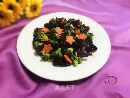 Wood and broccoli