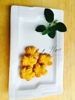 Cherry cookies