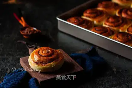 Cinnamon rolls