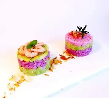 Cream-fruit sushi