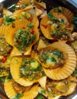 Steam scallops