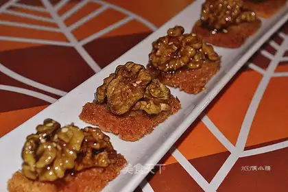 Amber walnuts