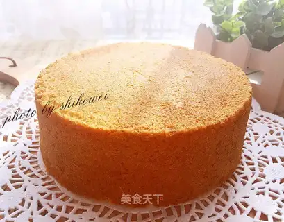 Six pounds of cake
