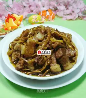Scrambled pork