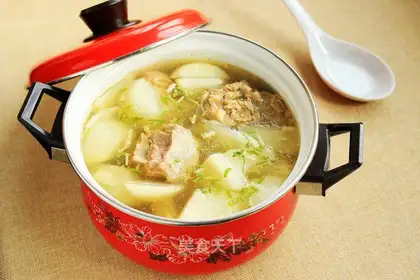 Rop and lamb soup