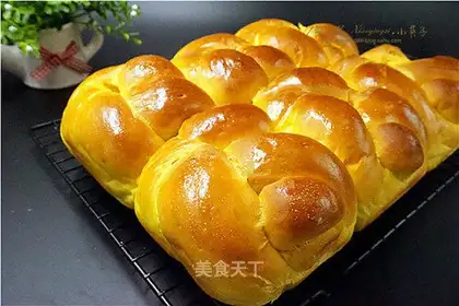 Old pumpkin bread