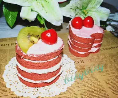 A red velvet fruit cake