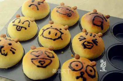Smiling bread