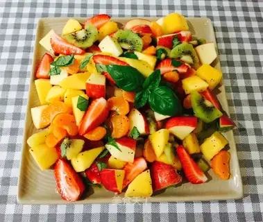 Sour fruit salad