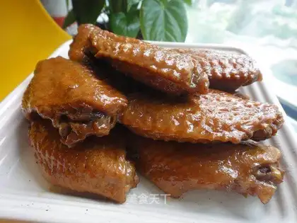 Red chicken wings