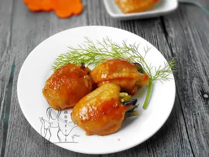 A chicken wing