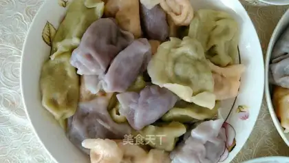 Colour dumplings