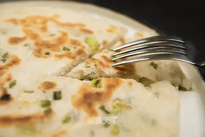 Onion cake
