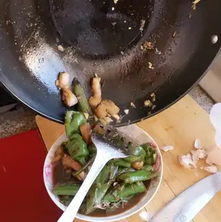 Tiger-skinned spicy eggplant