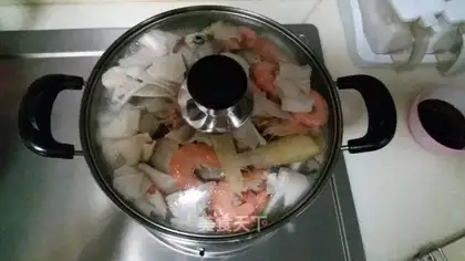 A water-free hotpot
